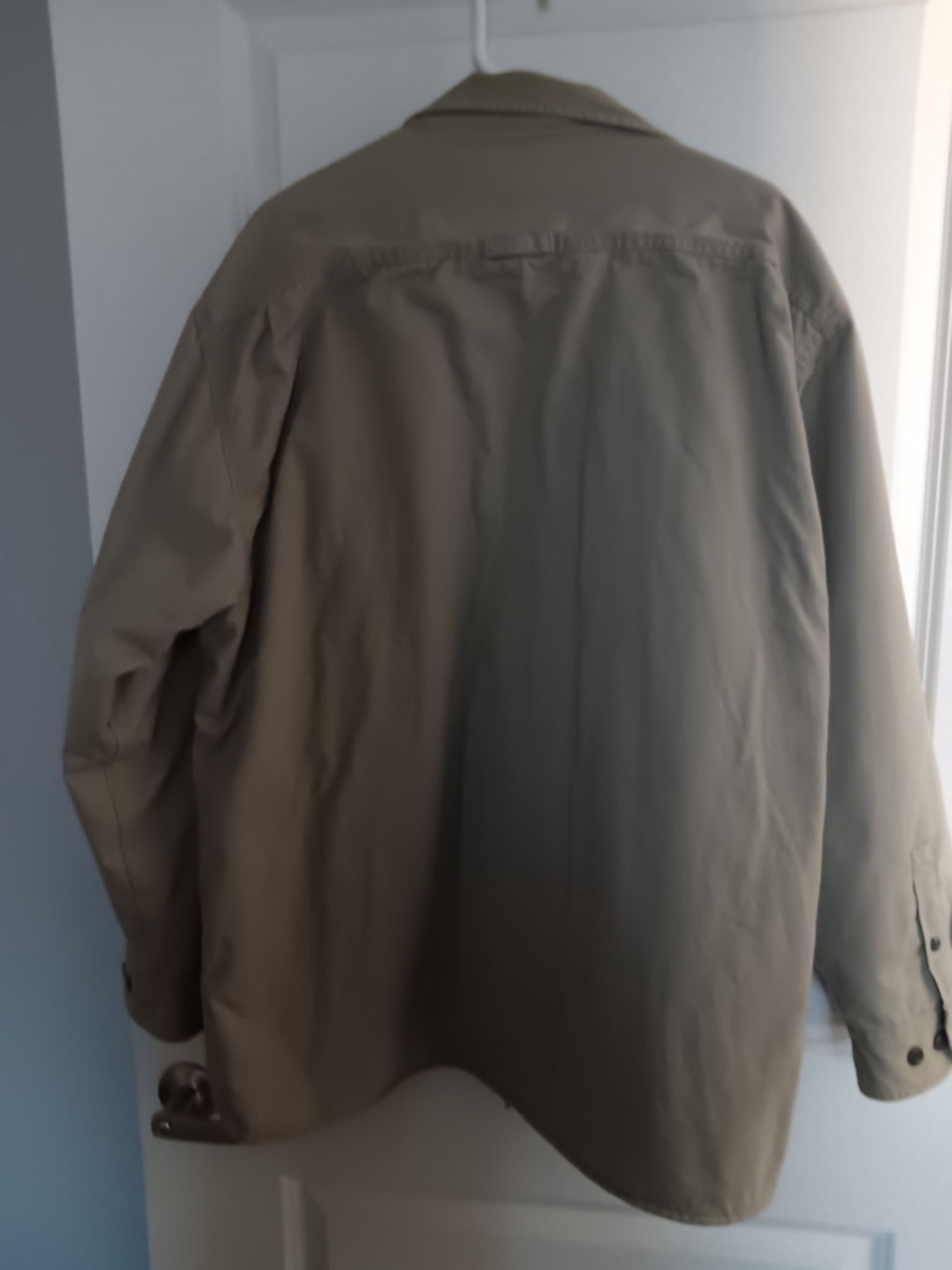 Levi's Men's Olive Green Sherpa-Lined Shirt Jacket - Picture 3 of 3